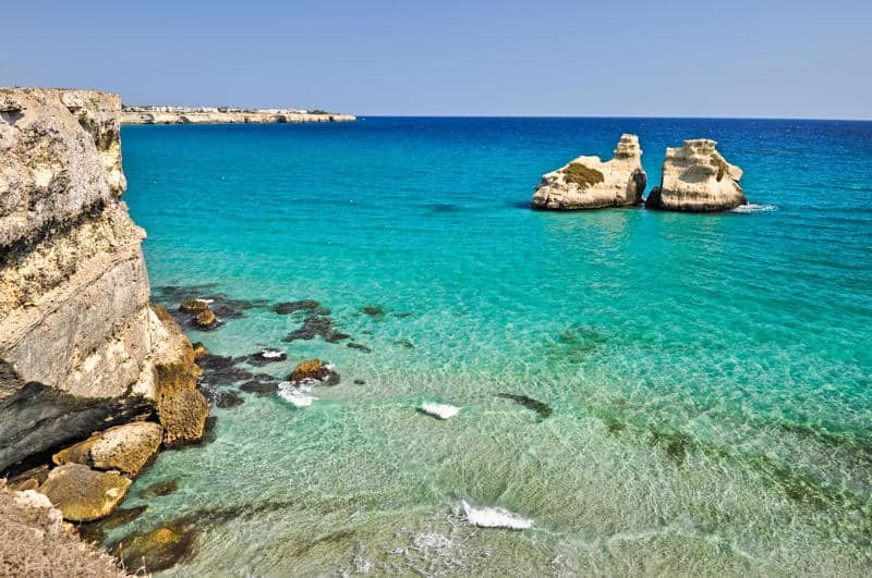 Torre dell’Orso e le sue spiagge: cartoline del Salento