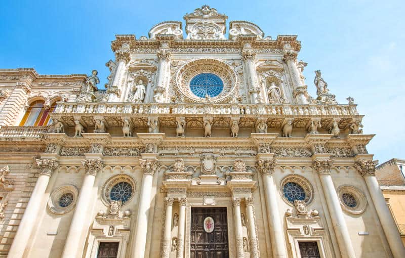 Uno Dei Monumenti Piu Belli Del Salento La Basilica Di Santa Croce A Lecce Corte Del Salento