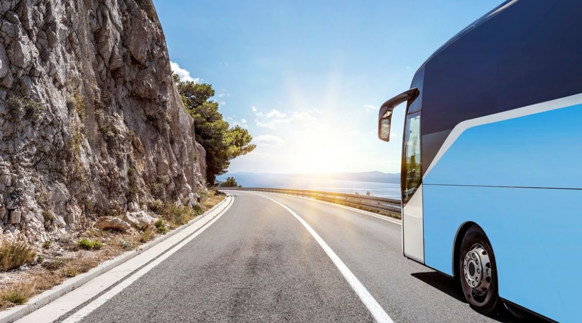 Salento in bus: le linee che collegano la terra tra i due mari