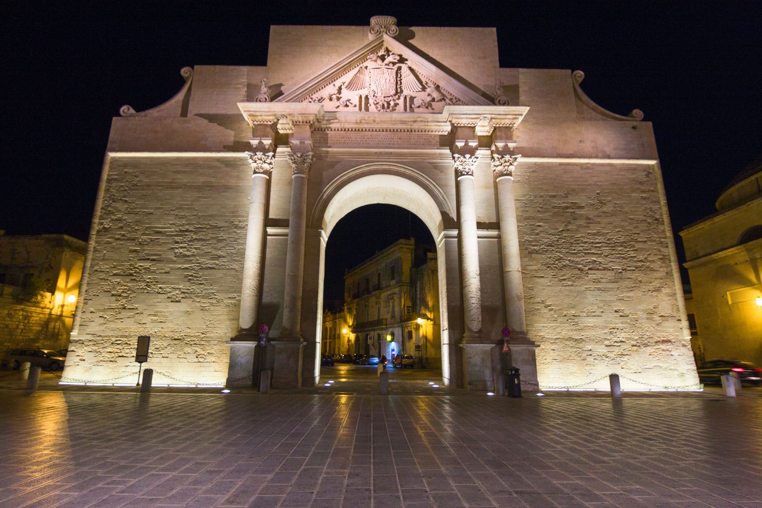 Porta Napoli