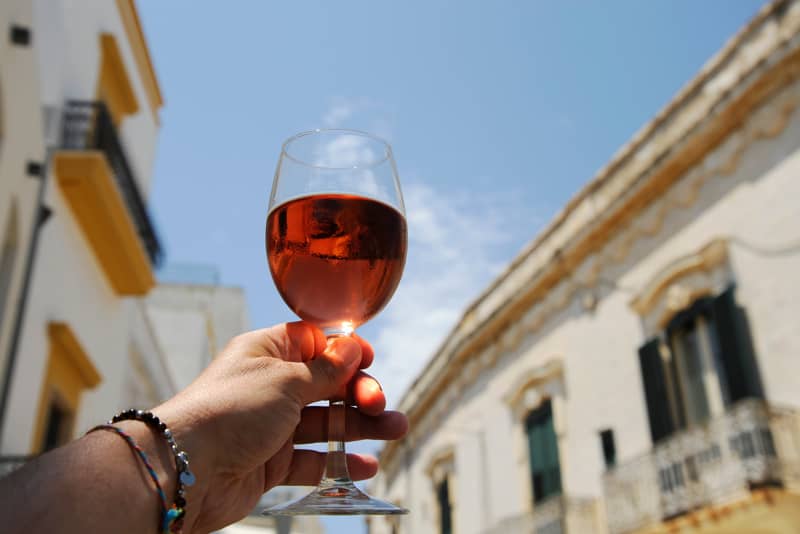 Enoturismo nel Salento: i segreti dei vini pregiati della regione